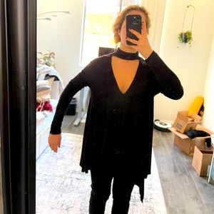 Free people uptown choker/cut out turtleneck black tunic